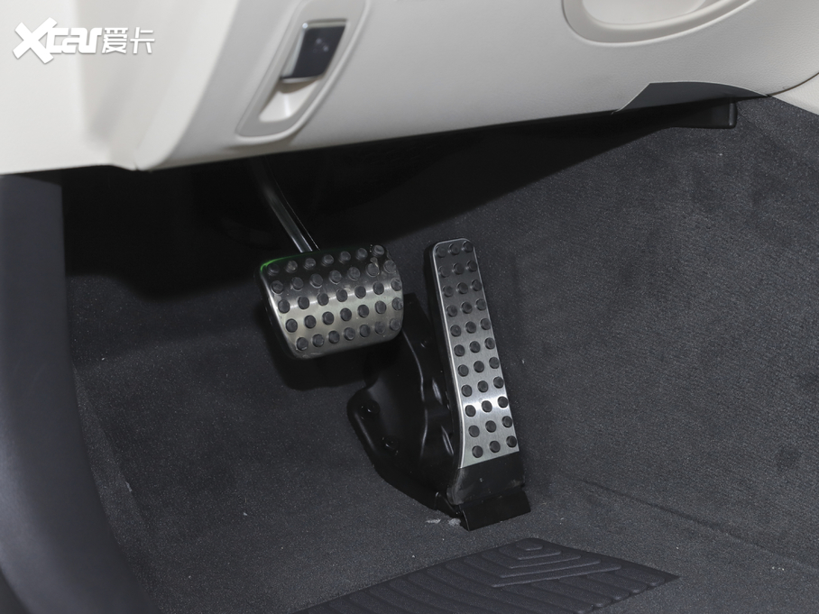 2021��YE���p�T E 260 4MATIC �I��܇