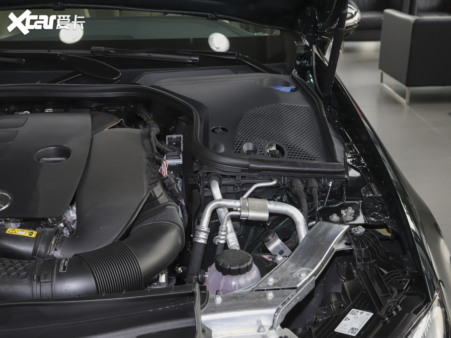 2021��YE���p�T E 260 4MATIC �I��܇