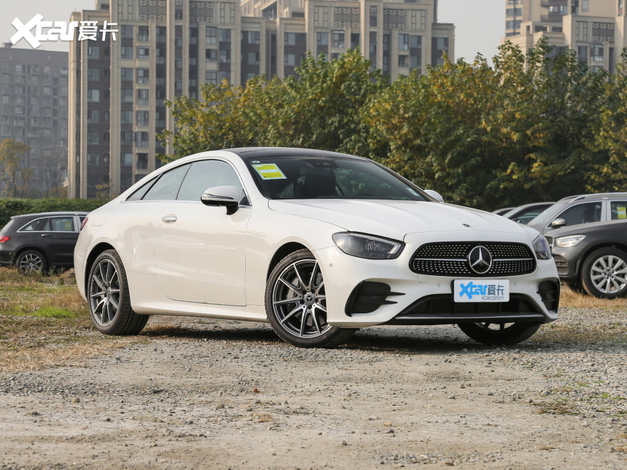 2021��YE���p�T �Ŀ� E 300 �I��܇ 