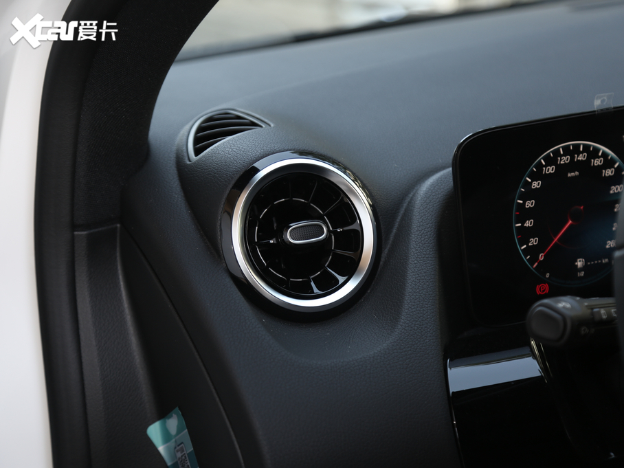 2021YB(j) B 200 (dng)