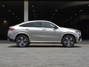 2021��GLE 350e 4MATIC ���w���^