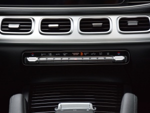 2021��GLE 350e 4MATIC ���{�{��