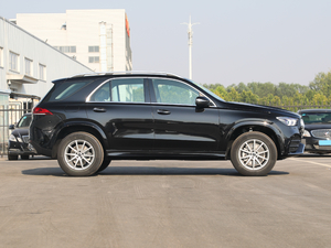 2021GLE 350 4MATIC r w^