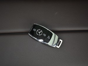 2021400 4MATIC ܇耳