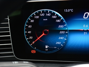 2021450 4MATIC r п؅^