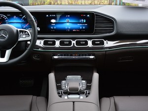 2021450 4MATIC r п_