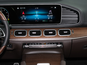 2021450 4MATIC A {(dio)L(fng)