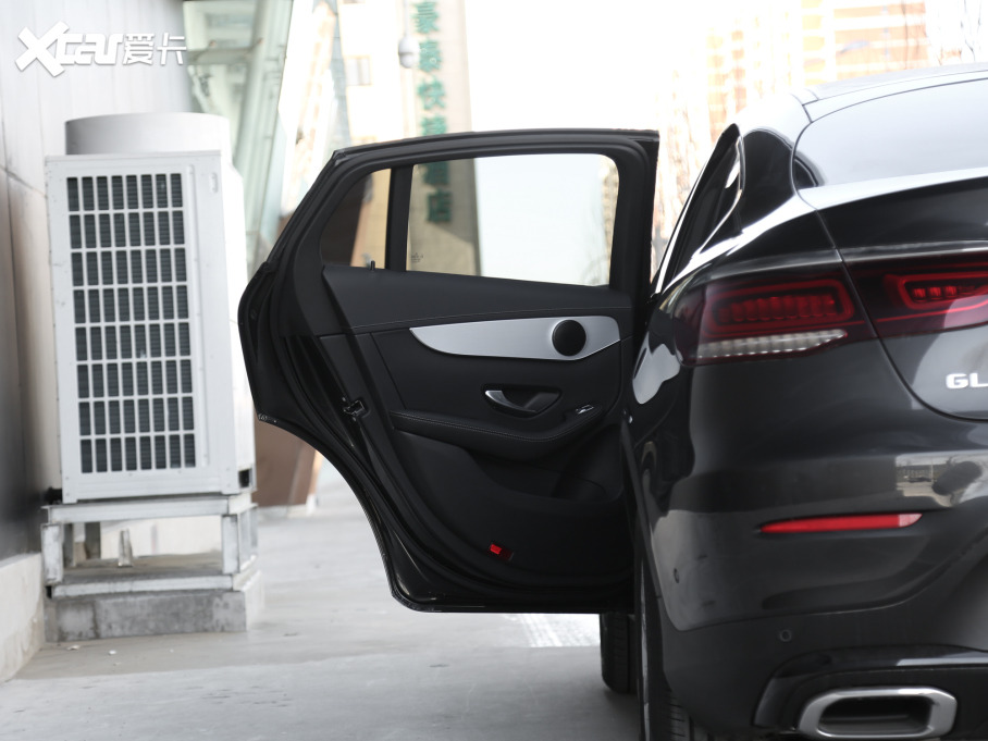 2021YGLCCoupe(M) GLC 260 4MATIC ISUV