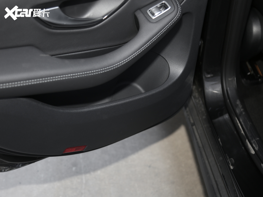 2021YGLCCoupe(M) GLC 260 4MATIC ISUV