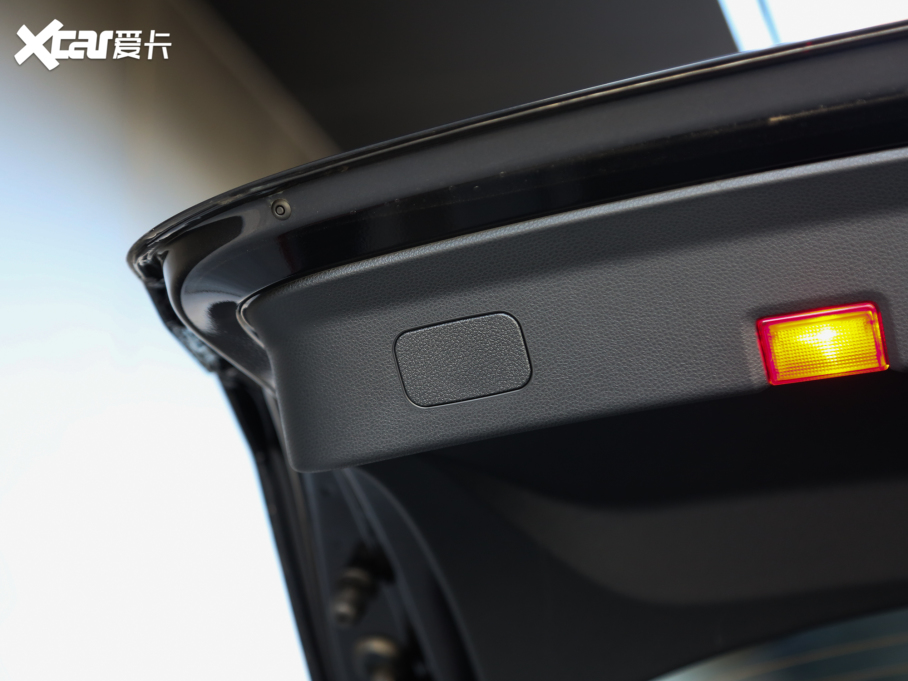 2021YGLCCoupe(M(jn)) GLC 260 4MATIC ISUV