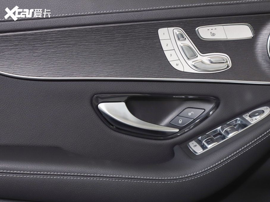 2021YGLCCoupe(M) GLC 300 4MATIC ISUV