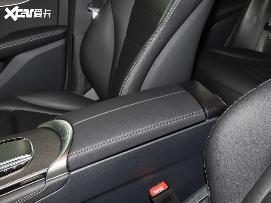 2021YGLCCoupe(M(jn)) GLC 300 4MATIC ISUV