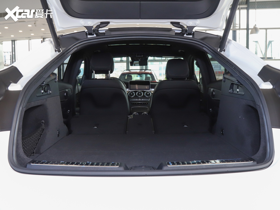 2021YGLCCoupe(M) GLC 300 4MATIC ISUV