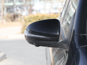 2021GLC 260 4MATIC ISUV ^