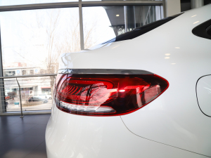 2021GLC 300 4MATIC ISUV ^