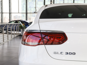 2021GLC 300 4MATIC ISUV ^