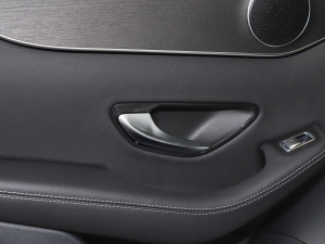 2021GLC 300 4MATIC ISUV g