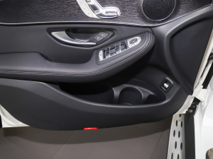 2021GLC 300 4MATIC ISUV ǰTg