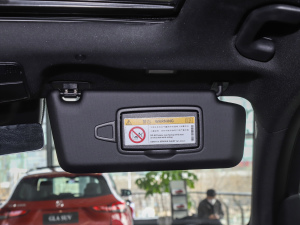 2021GLC 300 4MATIC ISUV g