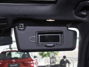 2021GLC 300 4MATIC ISUV g