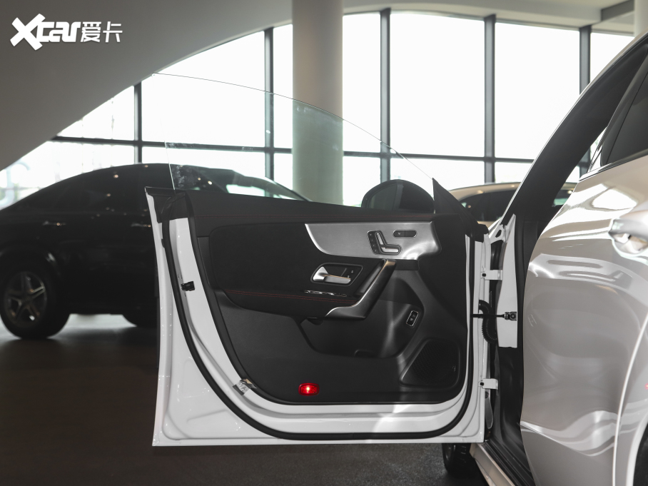 2021YCLA CLA 200 4MATIC