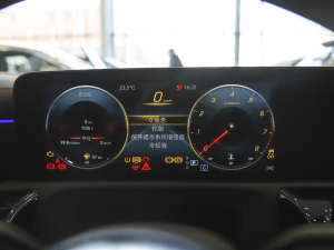 2021��CLA 200 �п؅^