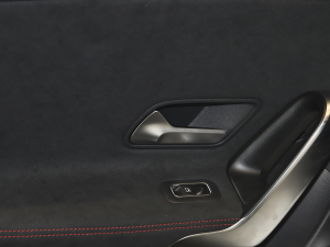 2021CLA 200 4MATIC g