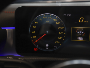 2021��CLA 200 4MATIC �п؅^(q��)