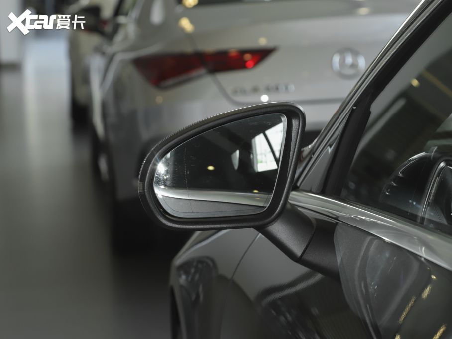 2021��YCLA�C��܇ CLA 200 Shooting Brake