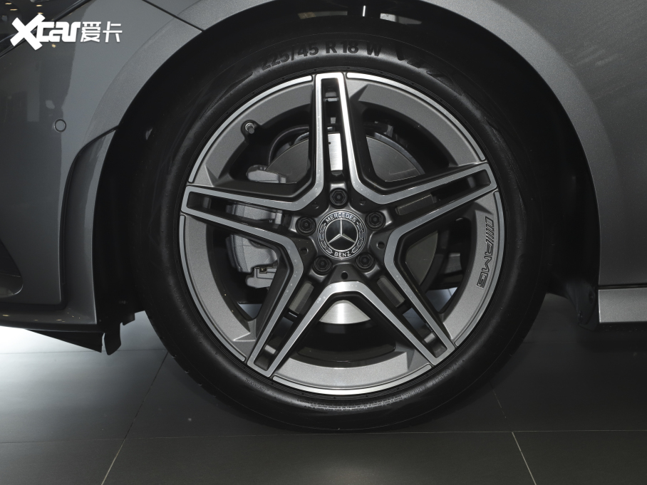 2021��YCLA�C��܇ CLA 200 Shooting Brake