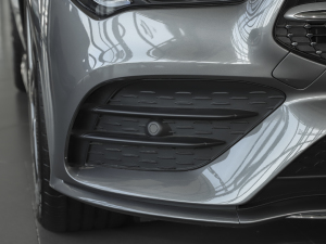 2021��CLA 200 Shooting Brake �������^