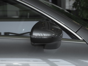 2021��CLA 200 Shooting Brake �������^