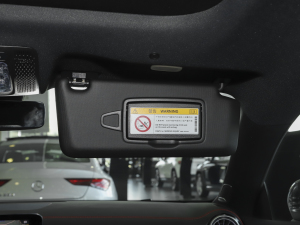 2021��CLA 200 Shooting Brake ���g����