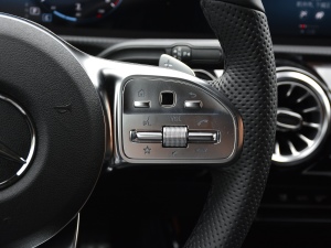 2021��CLA 260 4MATIC Shooting Brake �п؅^(q��)