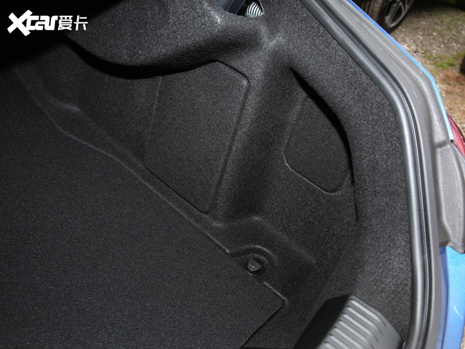 2022YCLS CLS 300 Ӹ