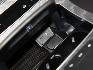 2022CLS 300 Ӹ п؅^