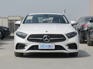 2022款CLS 260 正前