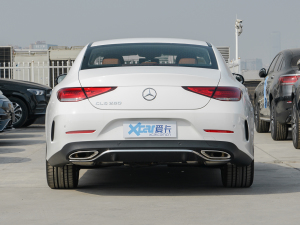 2022款CLS 260 正后	