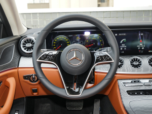 2022款CLS 260 方向盘