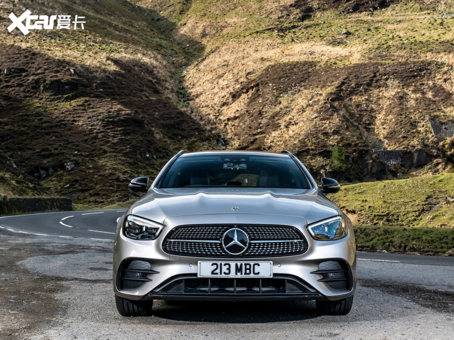 2021��YE�����ʽ��τ���(�M��) E 300 de 4MATIC AMG Line Estate