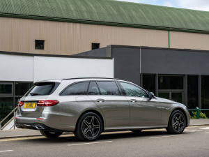 2021E 300 de 4MATIC AMG Line Estate 