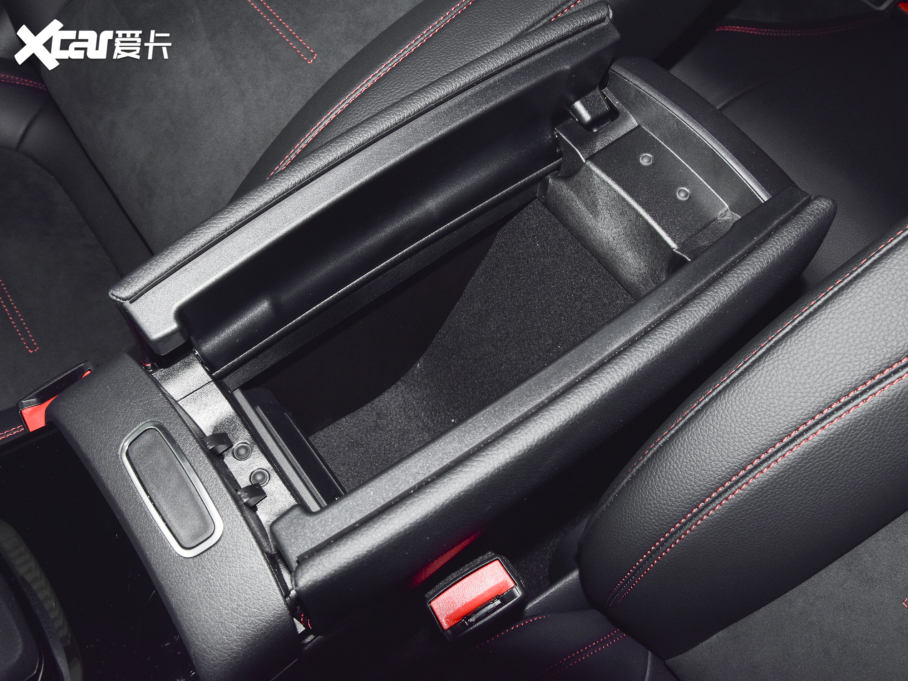 2022��YCLA CLA 200