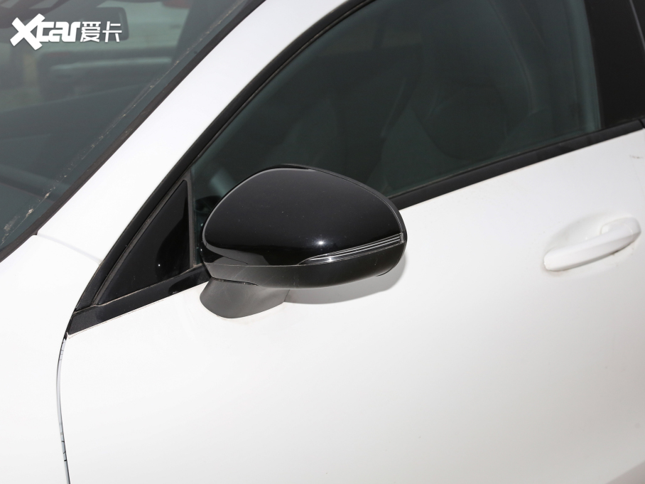 2022YCLA CLA 200 4MATIC