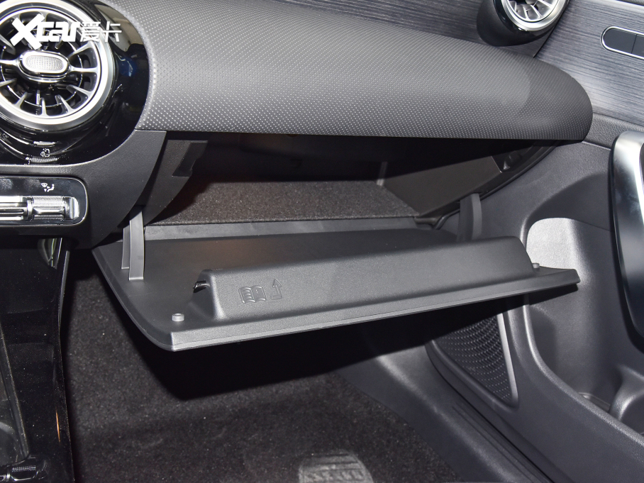 2022YCLA Ŀ CLA 260 4MATIC