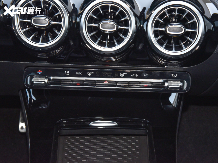 2022��YCLA �Ŀ� CLA 260 4MATIC