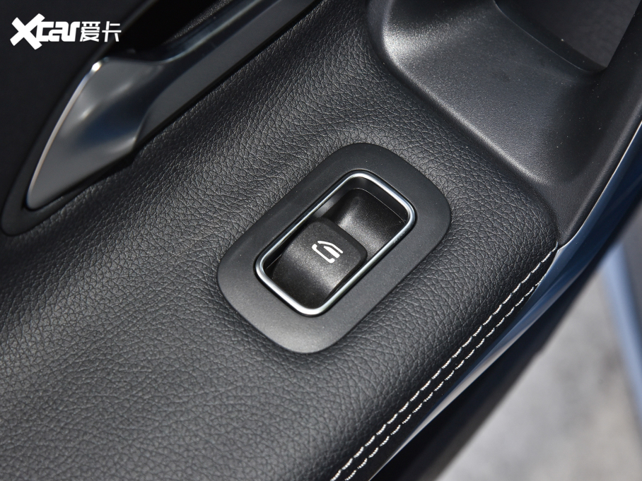 2022��YCLA �Ŀ� CLA 260 4MATIC