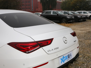 2022CLA 200 4MATIC ^