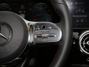 2022��CLA 200 4MATIC �п؅^(q��)