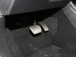 2022��CLA 200 4MATIC �п؅^