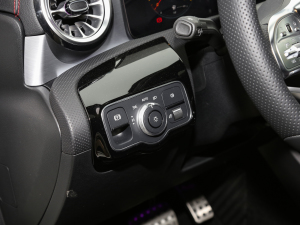 2022��CLA 200 4MATIC �п؅^(q��)